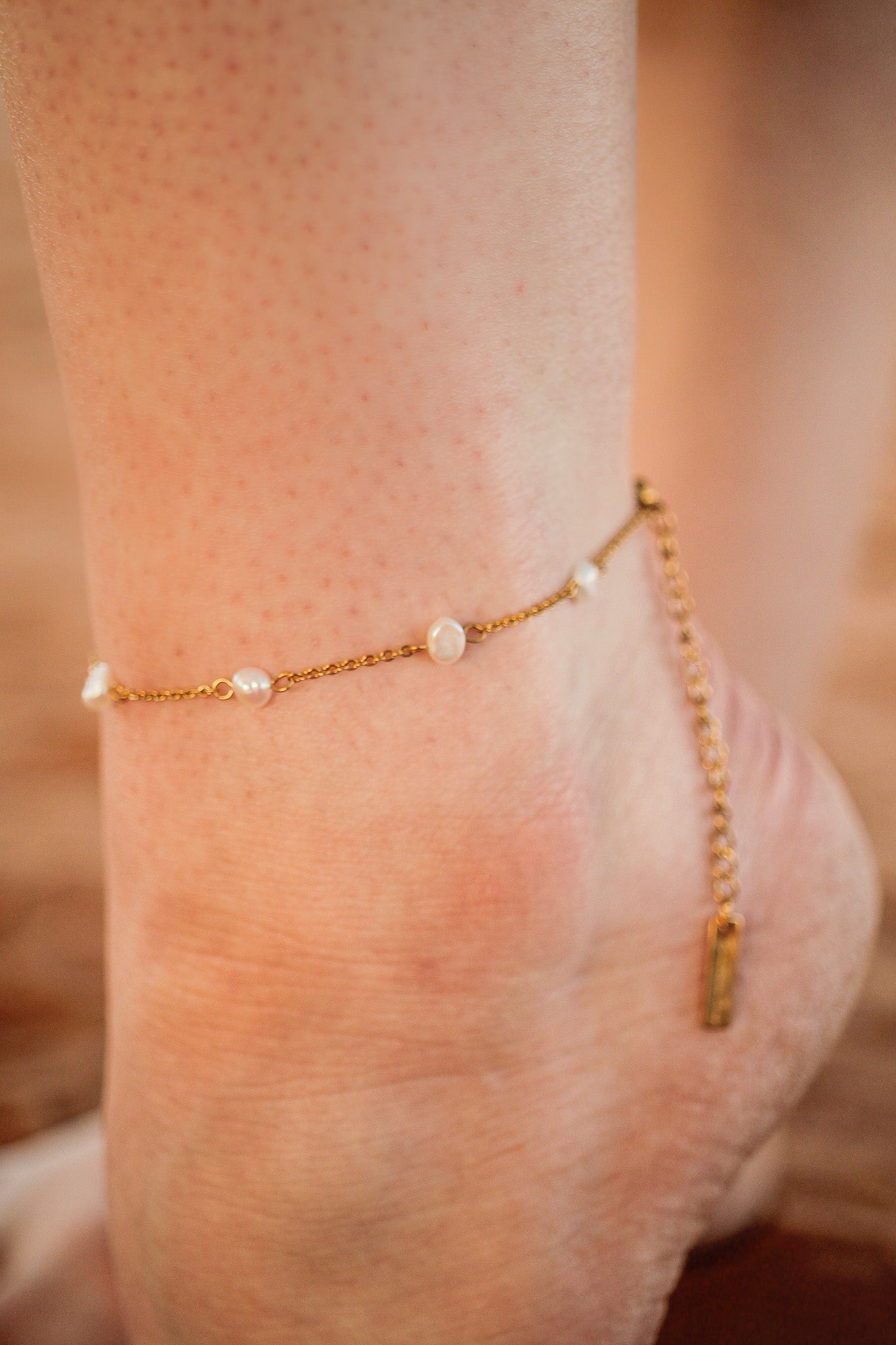Evelynn Anklet in Freshwater Pearl