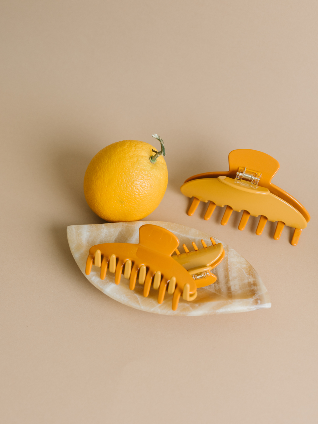 Medium Hair Claw - Citrus